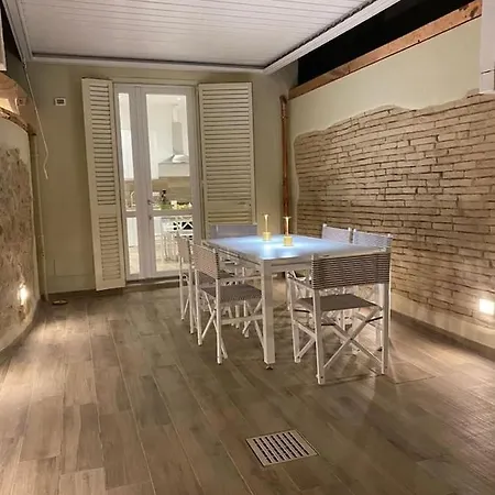 70mt Dal Mare * Βιαρέτζιο